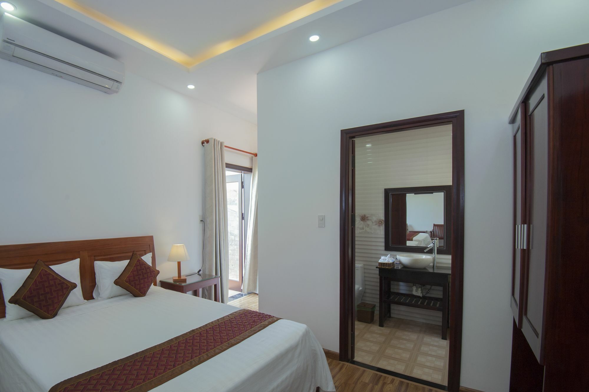 Hoi An Sun Lake Villa Екстериор снимка